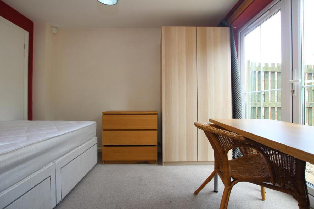 House Wright Way in Stoke Gifford