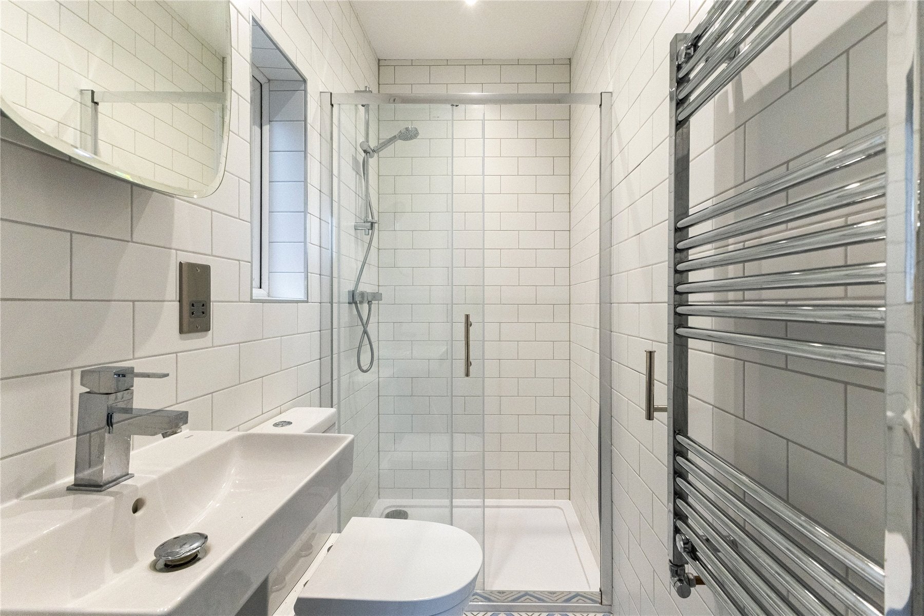 Room Valetta Road in Greater London