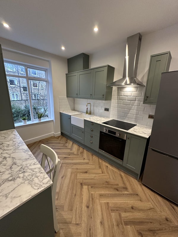 Room Cahir Street in Greater London