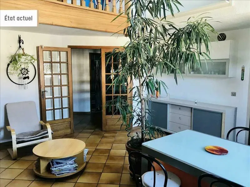 Room Avenue de la Gare in Gourdan-Polignan