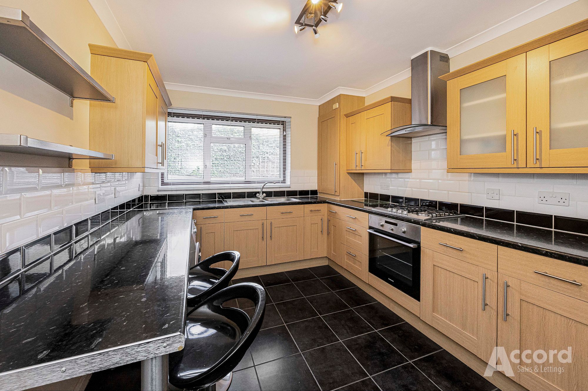 Flat Hillrise Road in London