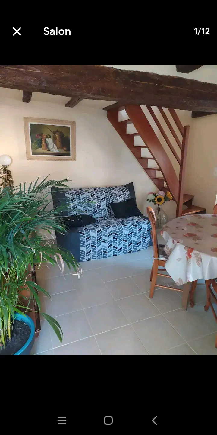 Chambre Route de Milleron à Verrue