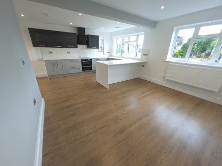 House Ancaster Drive in North Kesteven