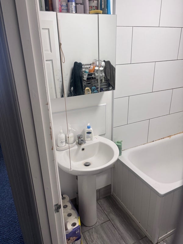 Room Durban Road in Greater London