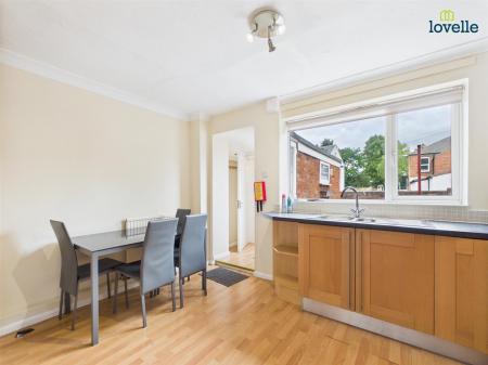 Flat Staunton Court in Lincoln