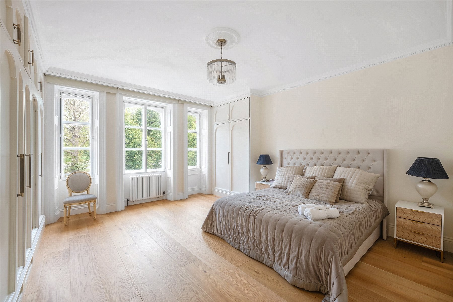 Flat Kensington Gore in City of Westminster