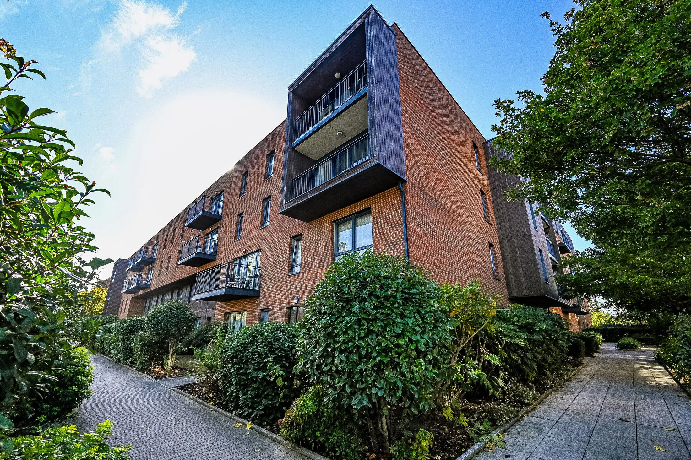 Flat Meadowside in Greater London