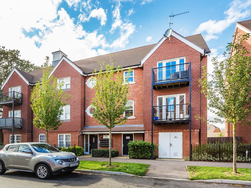 Flat Webber Street in Reigate and Banstead