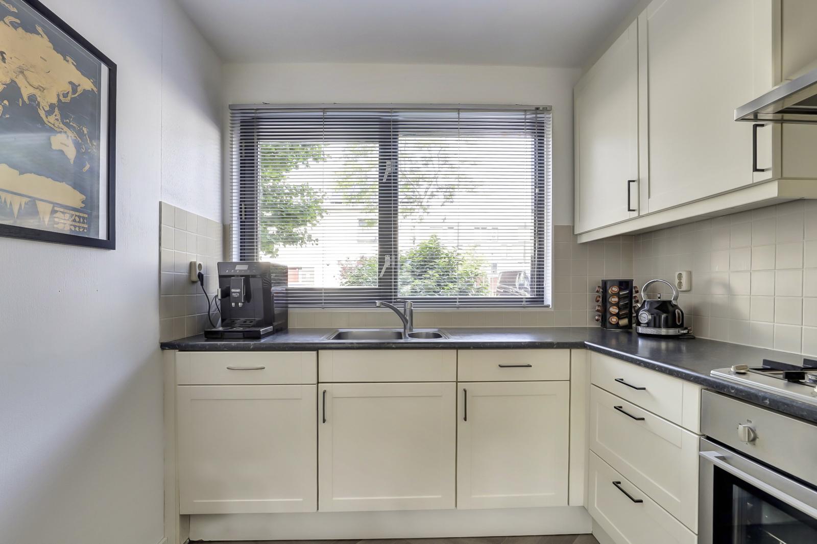 Tussenwoning te koop: Lingestraat 43, Middelburg