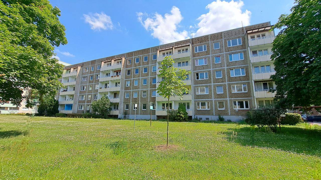Wohnung Dequeder Straße in Magdeburg