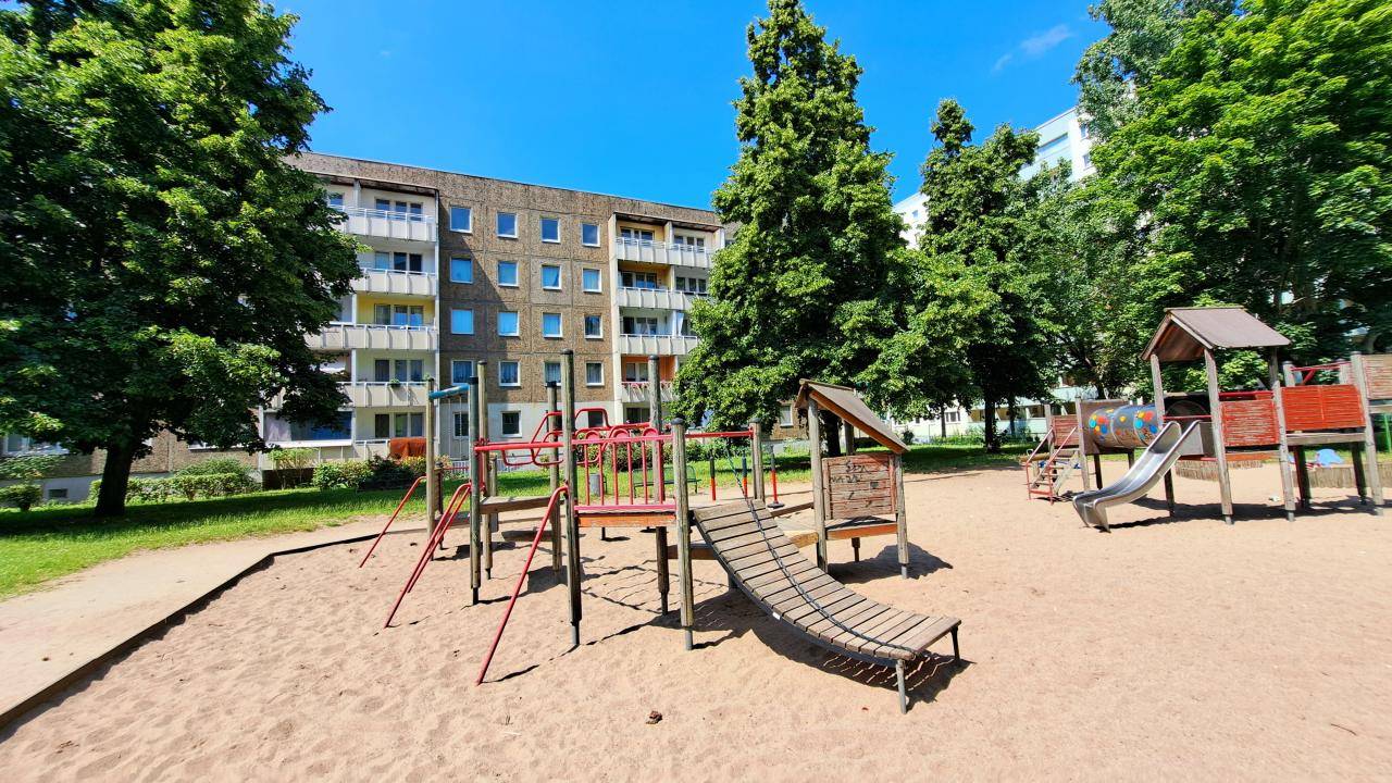 Wohnung Dequeder Straße in Magdeburg