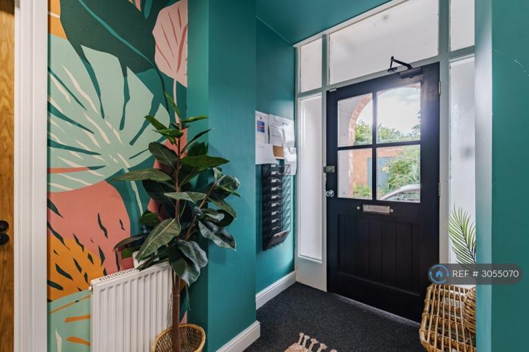 Room Charlotte Street in Rugby