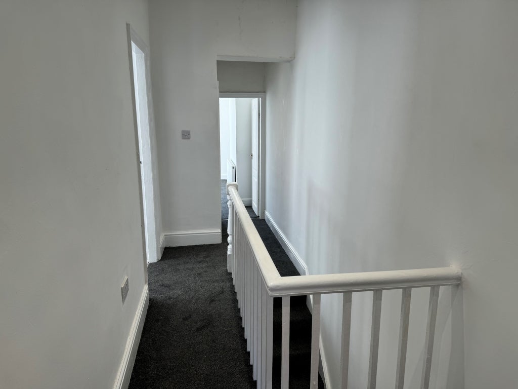 Flat Hawthorne Road in Bootle