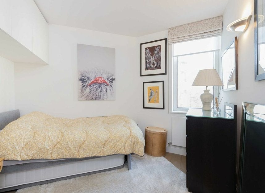 Flat Lots Road in Greater London