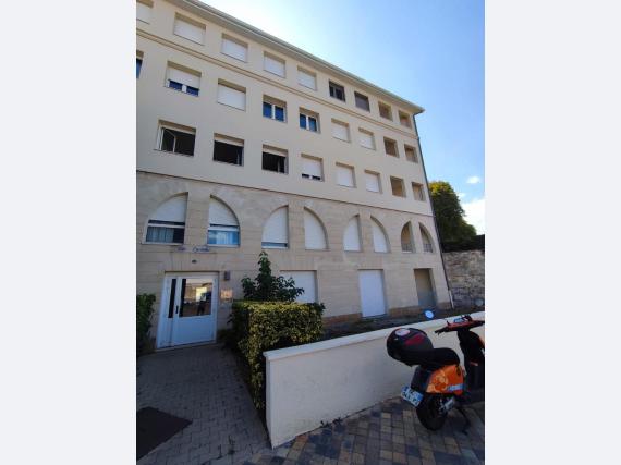 Flat Rue duffour-dubergier in Bordeaux