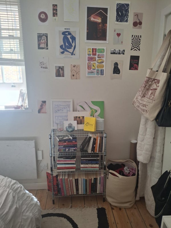 Room Brenthouse Road in Greater London