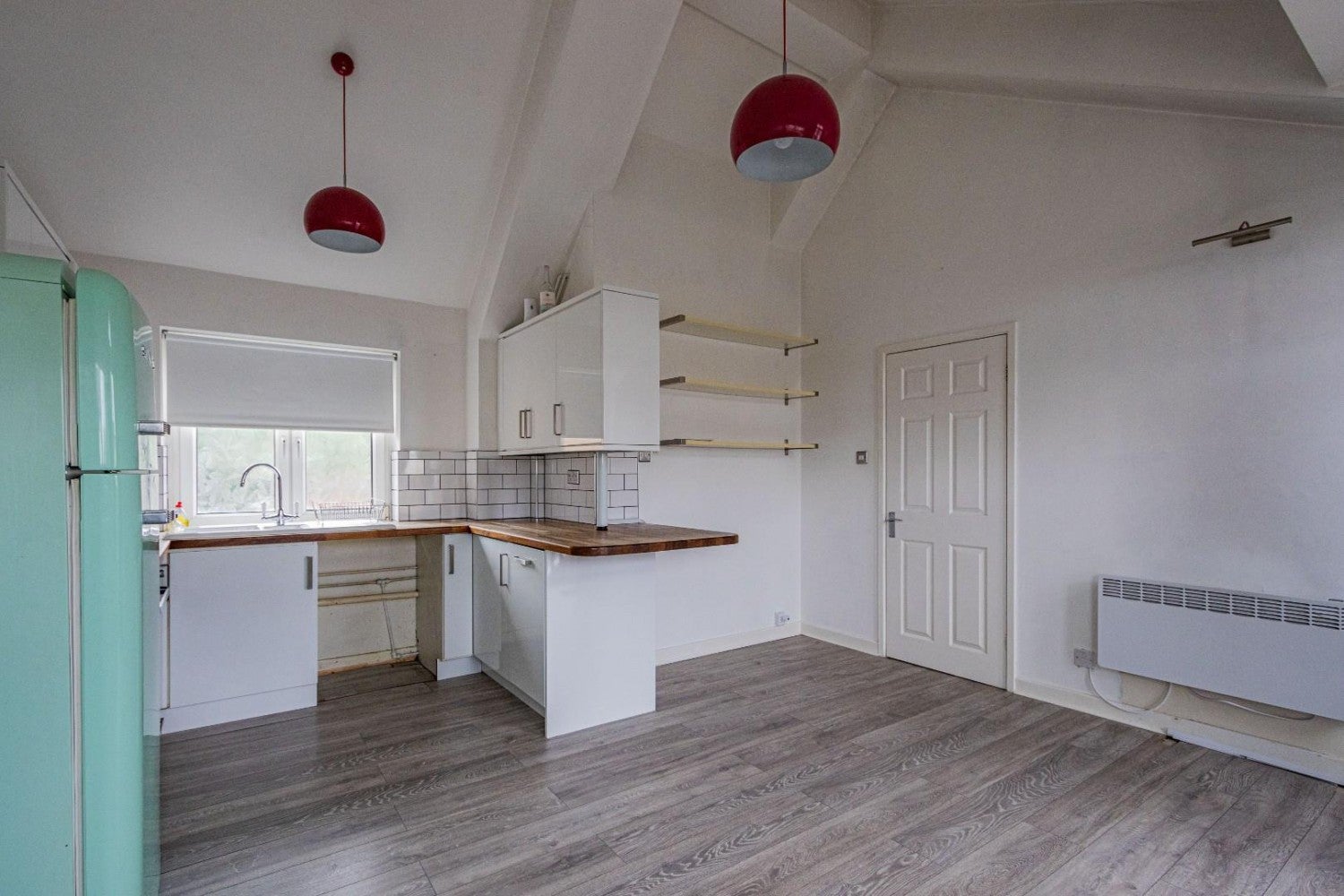 Flat Penarth Portway in Penarth