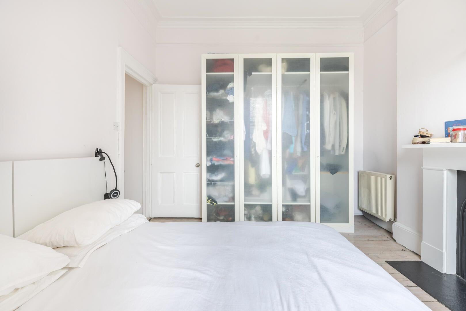 Flat Ladbroke Grove in Greater London