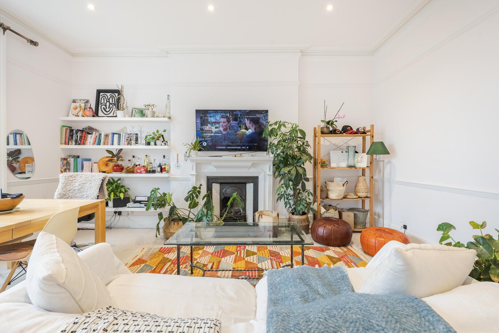 Flat Ladbroke Grove in Greater London