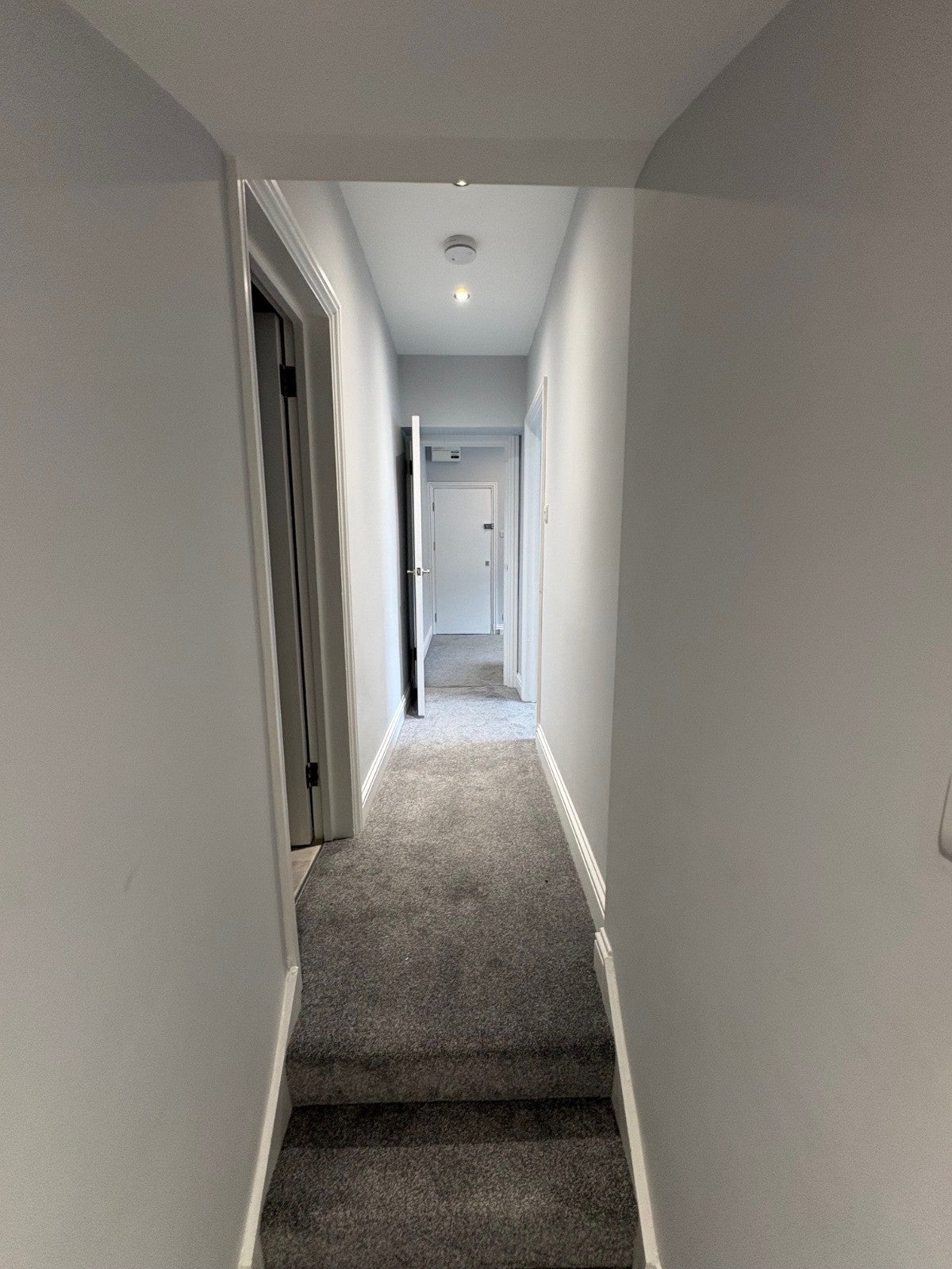 Flat Woolwich Road in Greater London