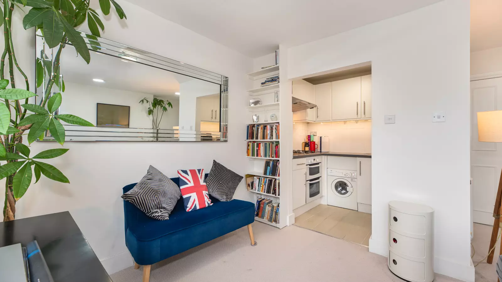 Flat Duncan Terrace in Greater London