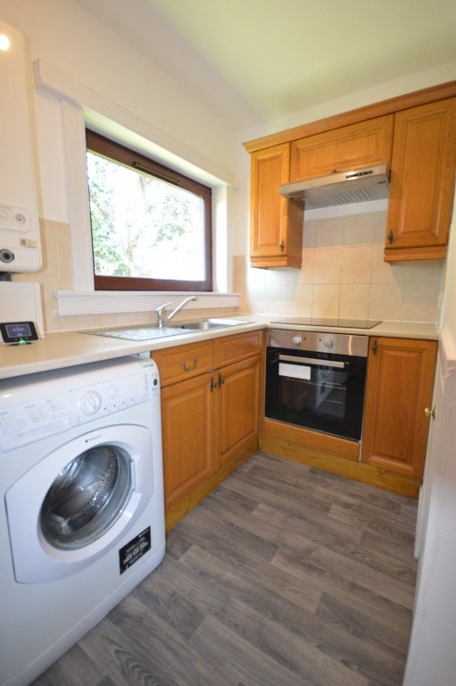Flat Izatt Avenue in Dunfermline