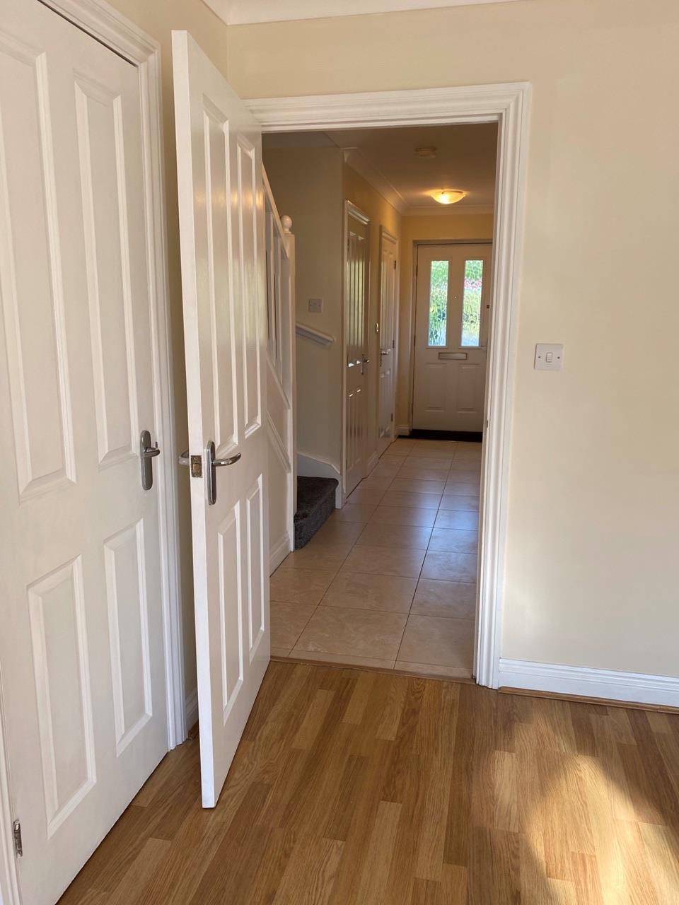 House Vaughan Close in Dartford