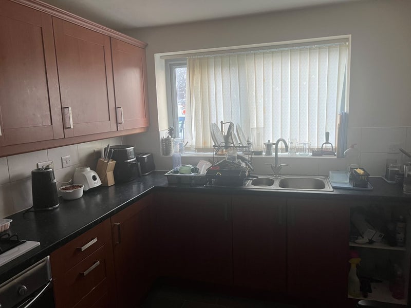 Room Falconwood Way in Manchester