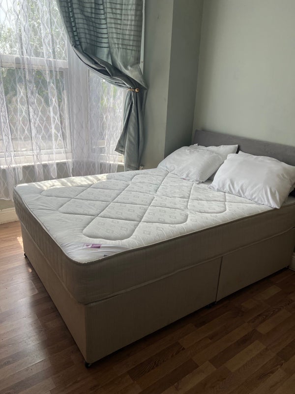 Room Speedwell Road in Bristol