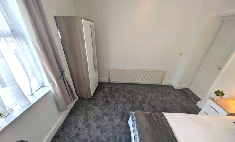 Room Gravelly Hill in Birmingham