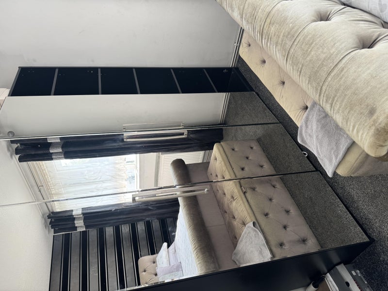 Room Tudor Road in Greater London