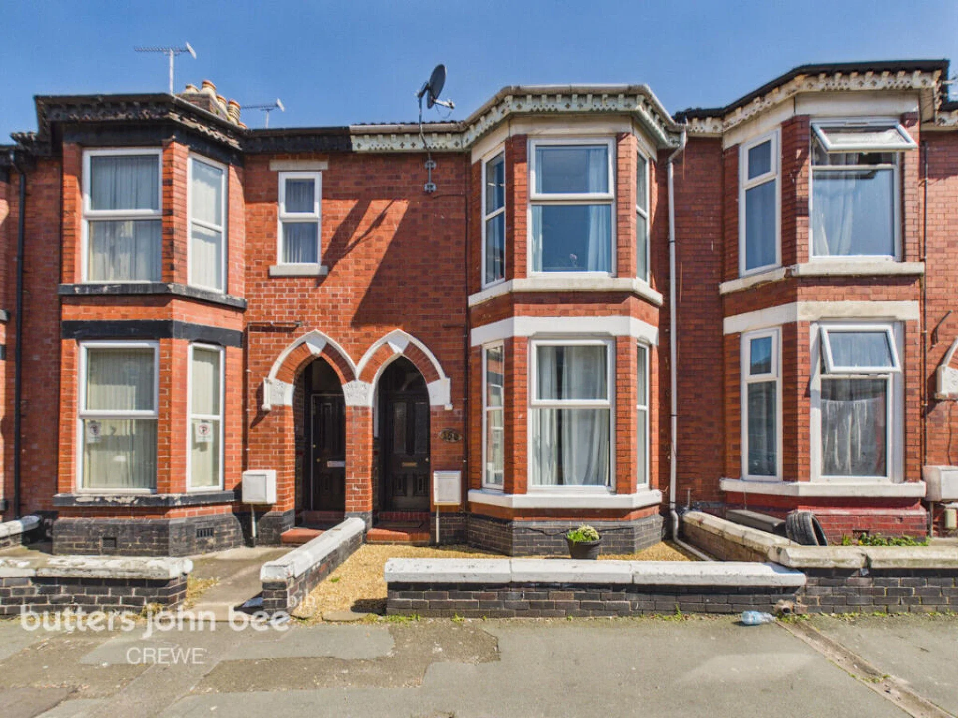 Flat Walthall Street in Crewe