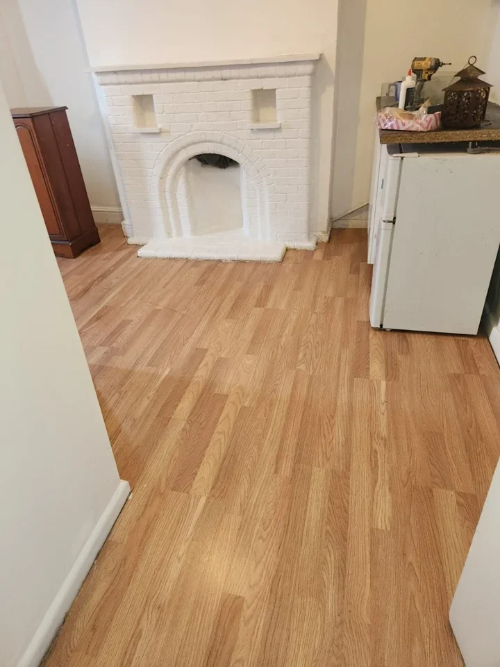 Flat Evelyn Avenue in Greater London