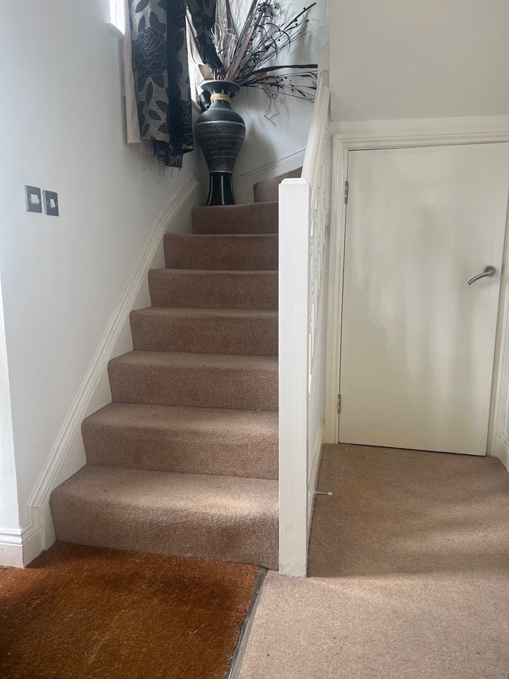Room Eton Avenue in Greater London