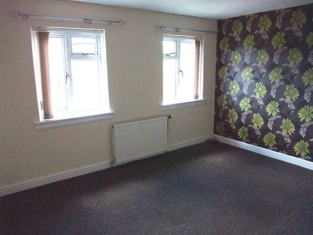 Flat Cocklaw Street in Kelty