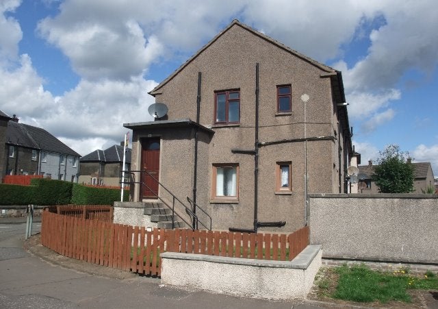 Flat Cocklaw Street in Kelty