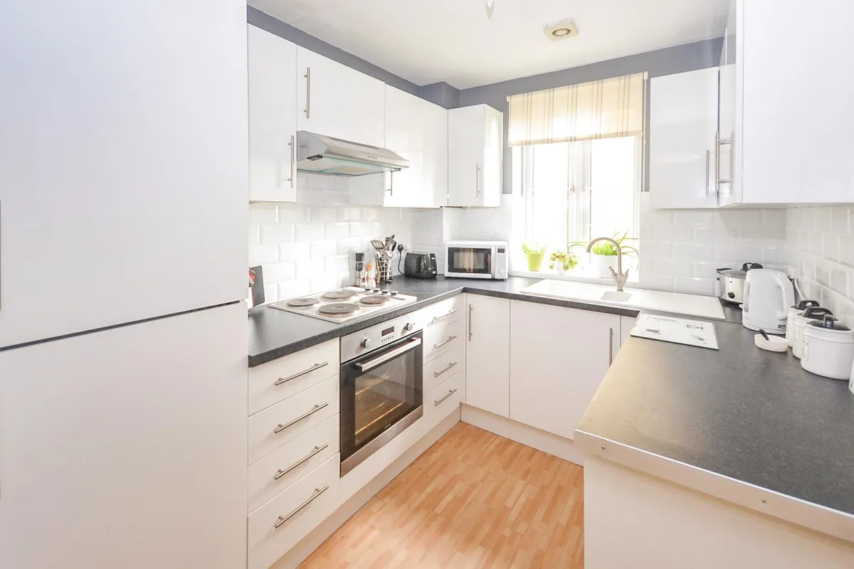 Flat Holden Close in Braintree