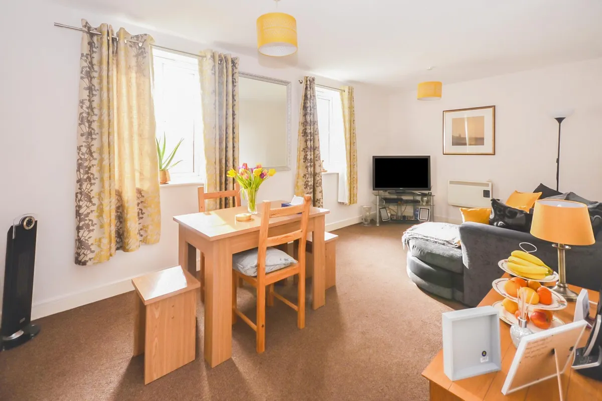 Flat Holden Close in Braintree