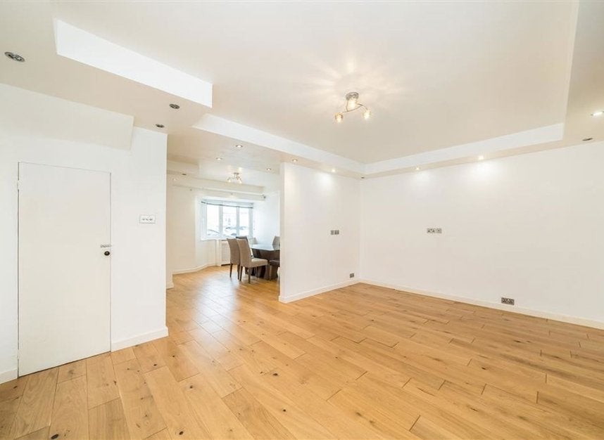 House Indus Road in Greater London