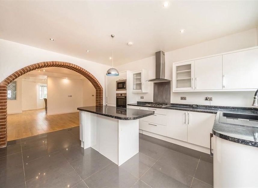 House Indus Road in Greater London