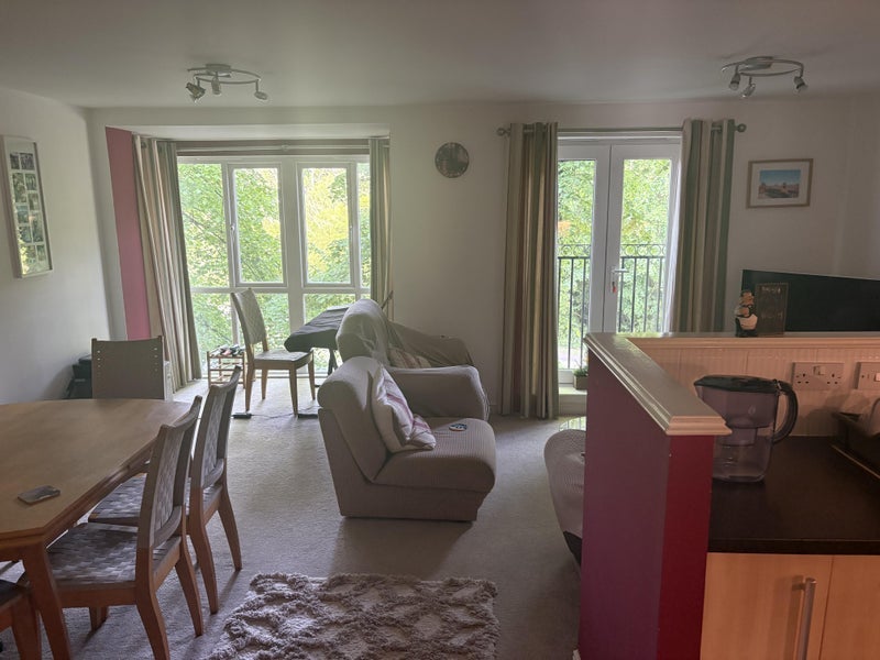 Room Stone Court in Crawley