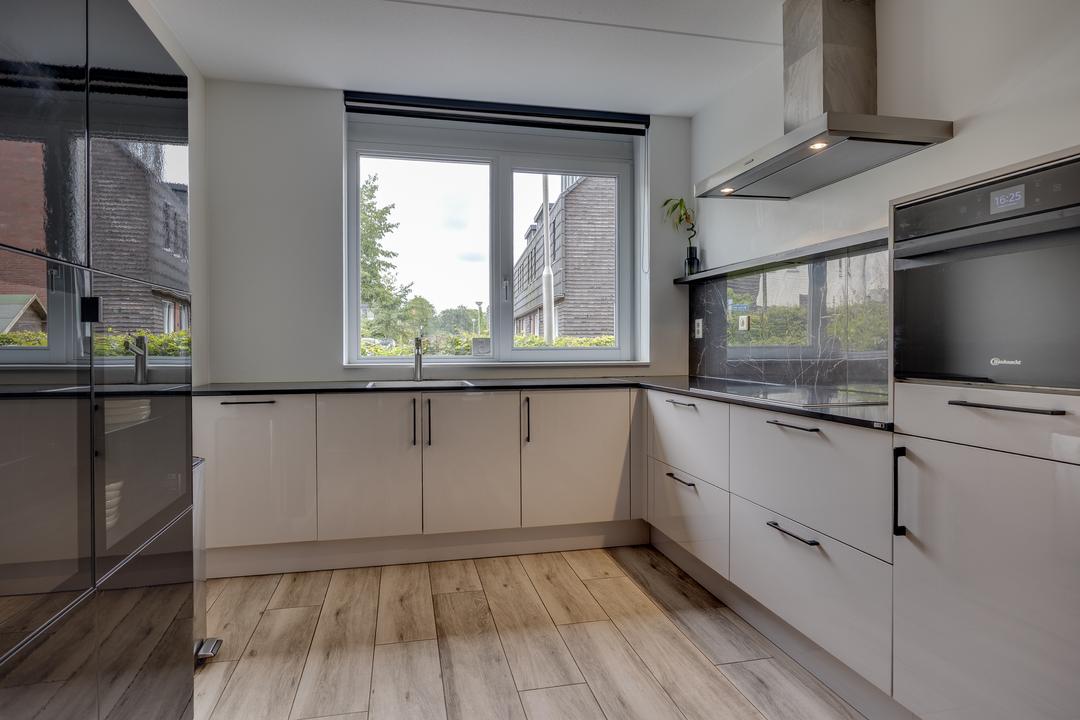 Tussenwoning te koop: Weldamhof 5, Leusden