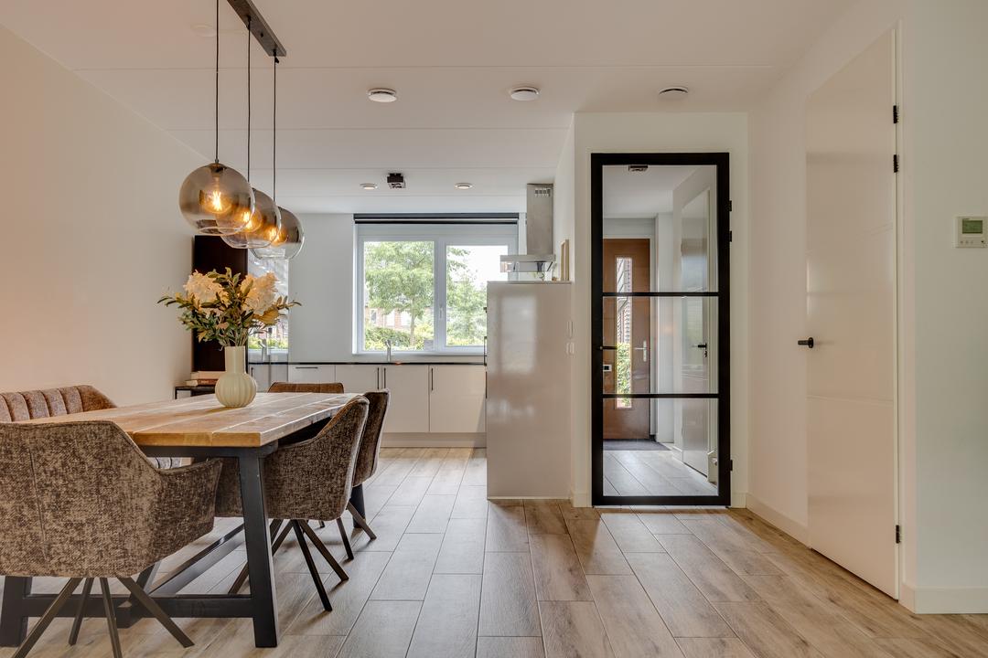 Tussenwoning te koop: Weldamhof 5, Leusden