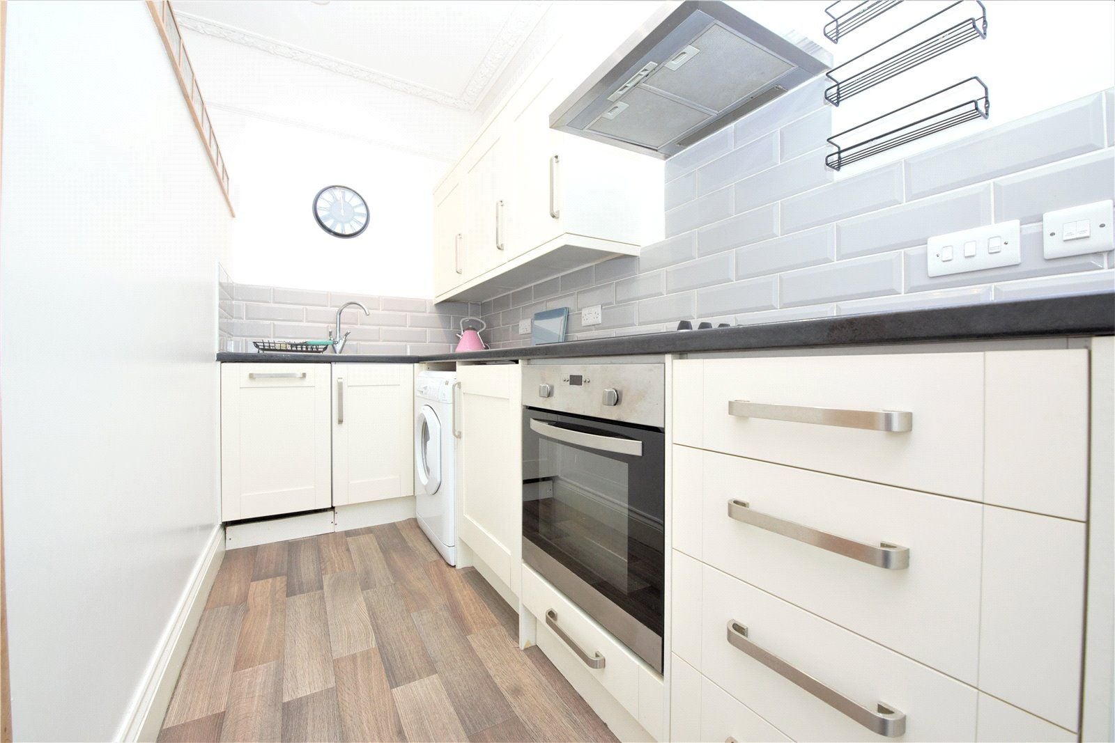 Flat Albion Place in Maidstone