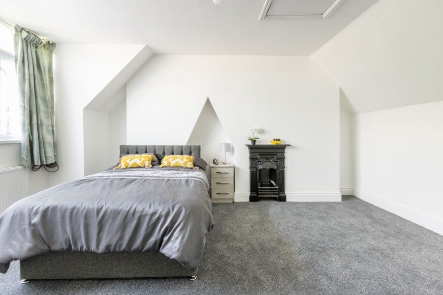 Room Park Road in Rugby