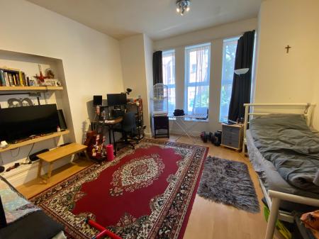 Flat Northen Grove in Manchester