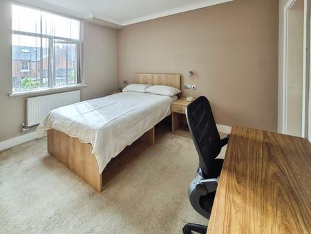 Room Filbert Street East in Leicester