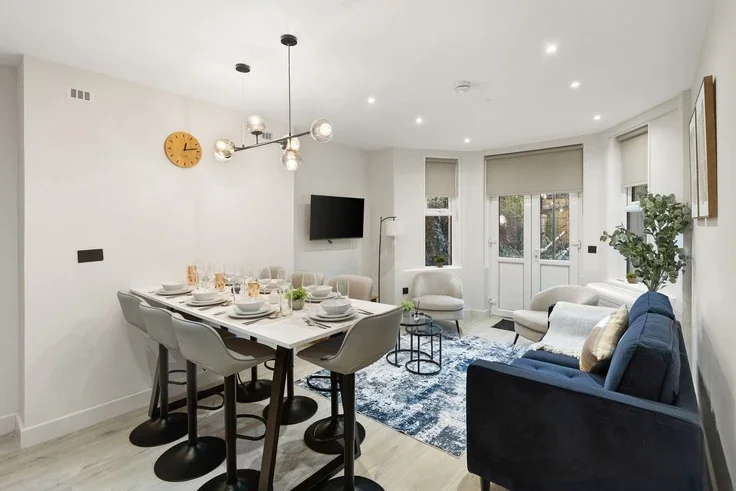 Flat Elsham Road in Greater London