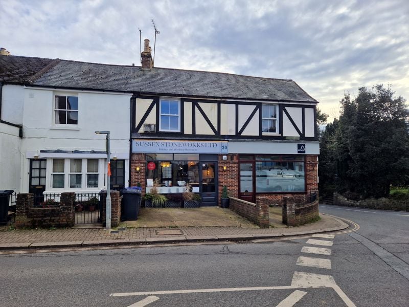 Flat High Street in Mid Sussex