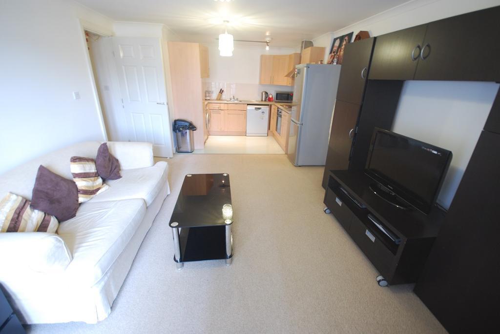 Flat Northwick Road in Greater London